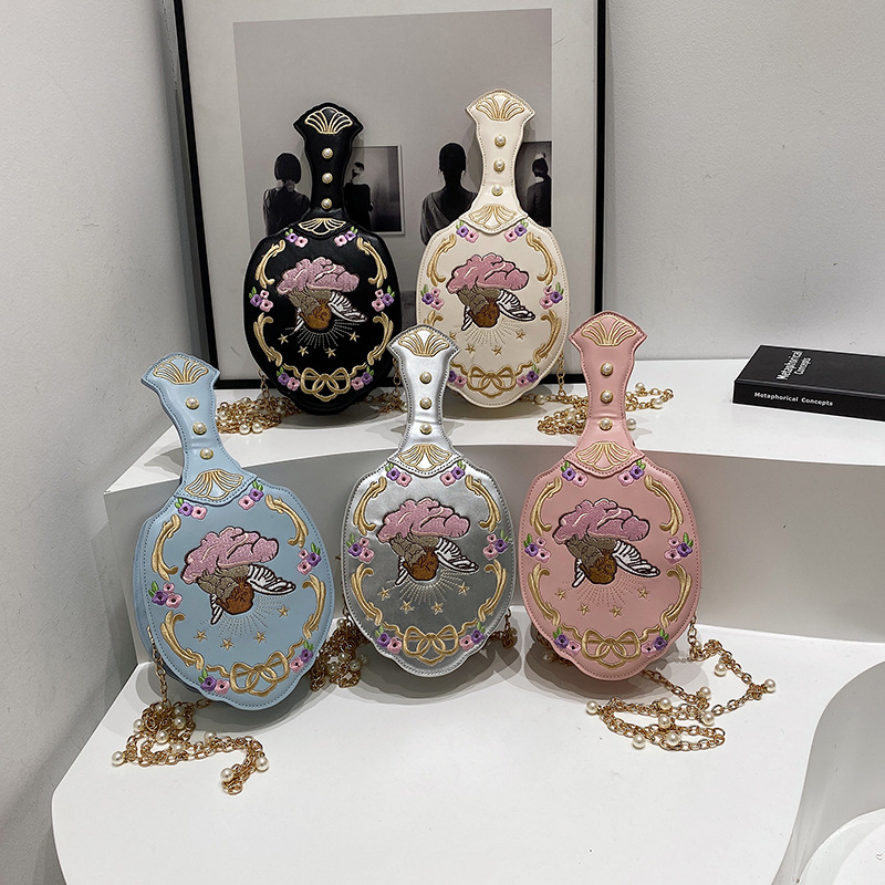 New Classic Luxury Angel Embro - Luxury Bags Edit のレビューと価格