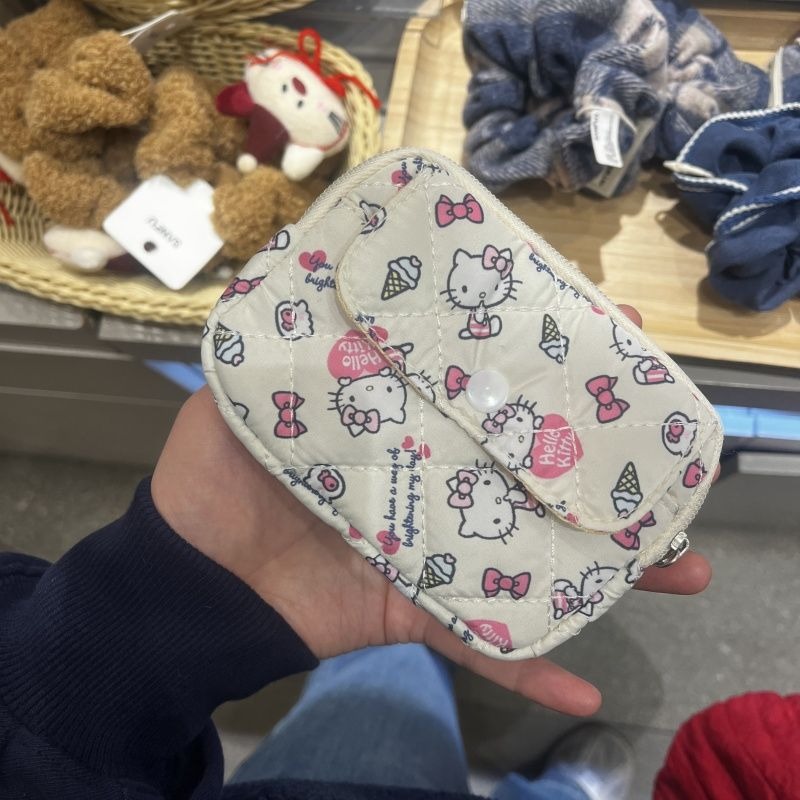 Sanrio New HelloKitty Kawaii A - Luxury Bags Edit のレビューと価格